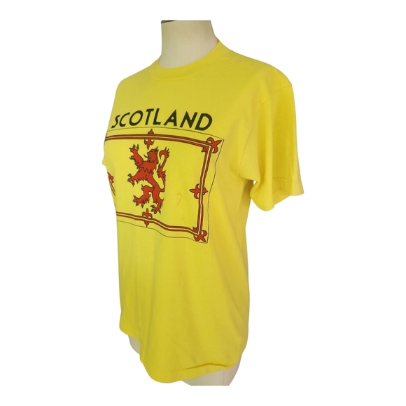 VTG 90s Scotland Lion Rampant Tee Single Stitch Screen Stars M Yellow - Picture 2 of 7